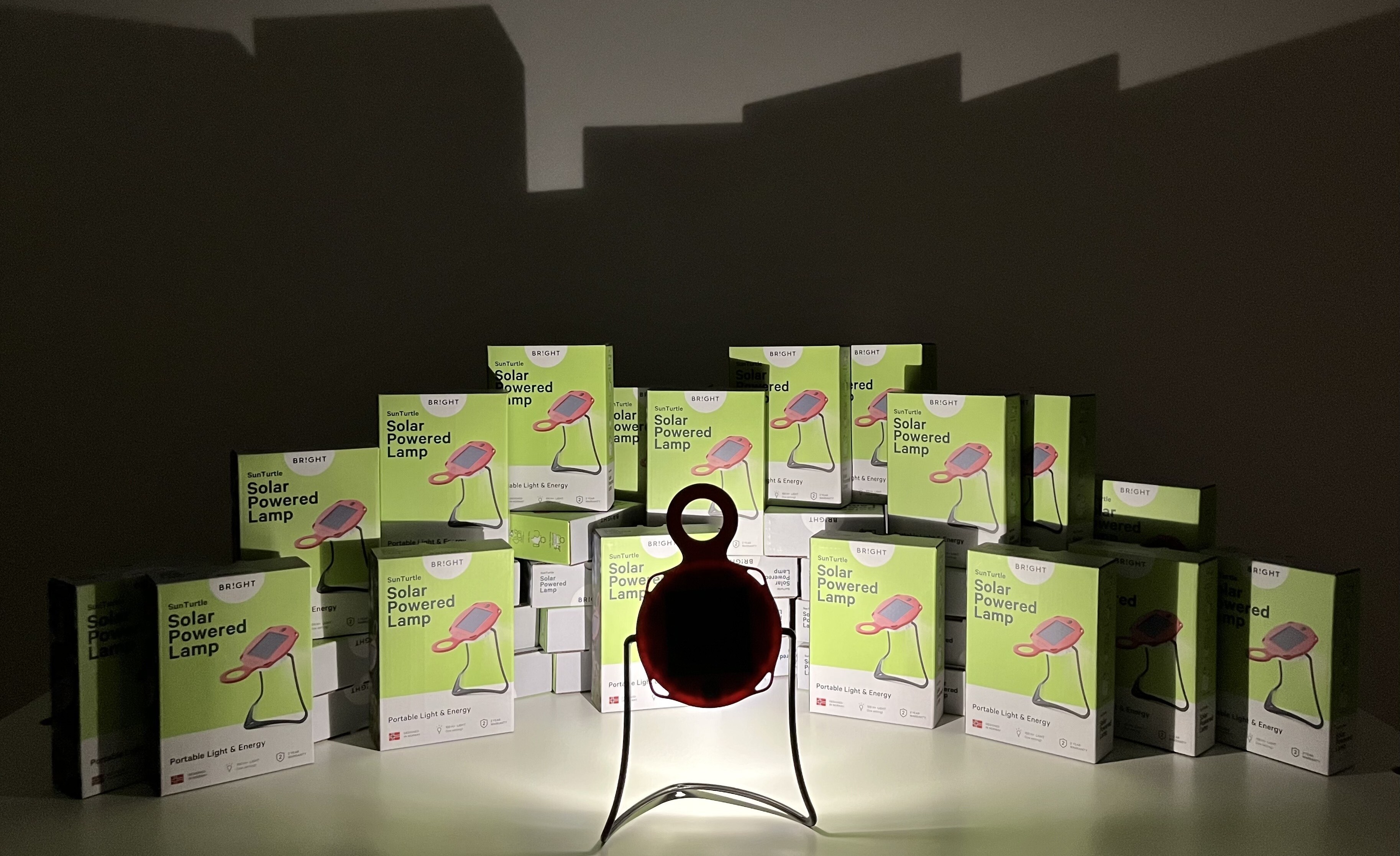 SunTurtle solar lamp has four adjustable light settings with up to 25 lumens brightness in 4,000 Kelvin colour temperature